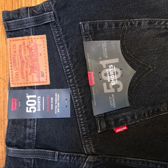 Levi’s 501 Original Cutoff Denim Shorts, Size 28 in Wise Up 🤩 T6 - Picture 8 of 9